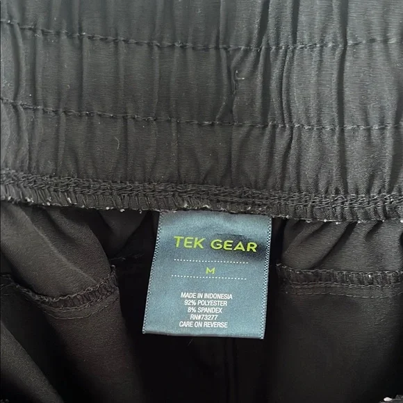 Tek Gear Black Capris for Active Comfort - Picture 4 of 5